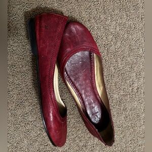 Frye women’s flats size 8.5 deep red leather